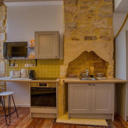 "Les Appartements De Betty C" Studio Medieval Сарла-ла-Канеда Екстер'єр фото